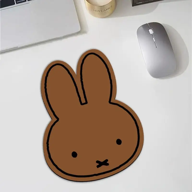 Mouse Pad em Forma de Coelho M - Office Furniture Design avaliação e preço